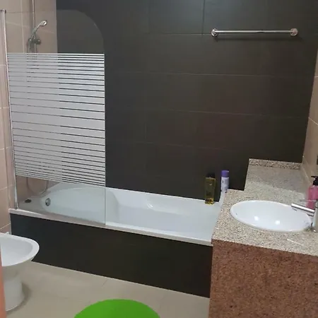 Oura Pereira *